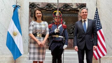 Photo of El secretario de Estado norteamericano Antony Blinken fue recibido en Casa de Gobierno