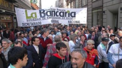 Photo of Bancarios acordaron paritaria y el salario básico superará el millón de pesos