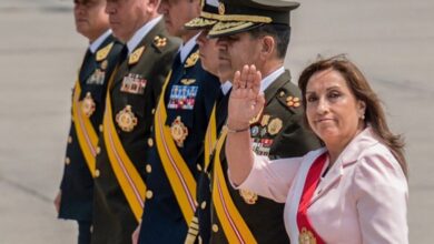 Photo of Perú: allanaron la casa de la presidenta Boluarde por la causa de los Rolex
