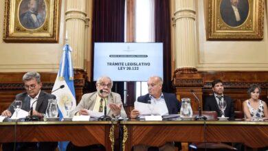 Photo of Reunión clave de la Comisión Bicameral para analizar decretos de Fernández y DNU de Milei