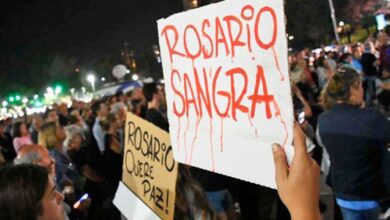 Photo of “En Rosario el Estado ya es parte de las mafias de los narcos”
