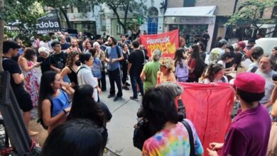 Photo of Cineastas cordobeses protestaron contra el desfinanciamiento del INCAA