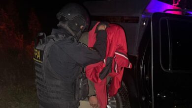 Photo of Detienen a un expolicía por venta de drogas en el interior de Córdoba