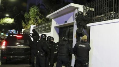 Photo of Crisis diplomática: México rompe relaciones con Ecuador tras irrupción en embajada