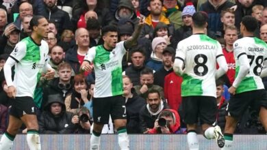 Photo of Con Garnacho y Alexis, Liverpool gana y recupera la cima de la Premier