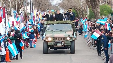 Photo of Martín Llaryora encabezó el desfile cívico-militar en Río Cuarto