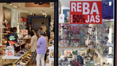 Photo of Empleados de Comercio: en junio tendrán nuevo aumento salarial más el medio aguinaldo