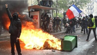 Photo of París: graves incidentes durante la marcha por el Día Internacional del Trabajador