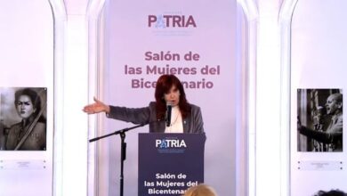 Photo of Cristina Fernández inauguró un nuevo Salón de las Mujeres del Bicentenario
