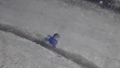 Photo of Córdoba: encontraron a un bebé gateando solo en la calle en plena madrugada