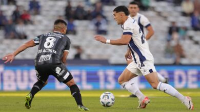 Photo of Talleres sumó su segundo triunfo en el torneo, tras superar al Decano 2 a 0