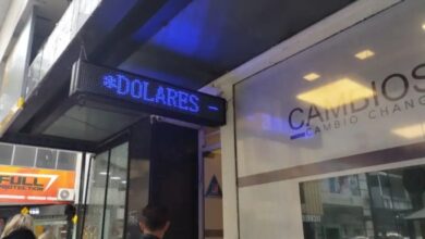 Photo of El dólar volvió a dar otro salto: a cuánto cotiza en la «city» cordobesa