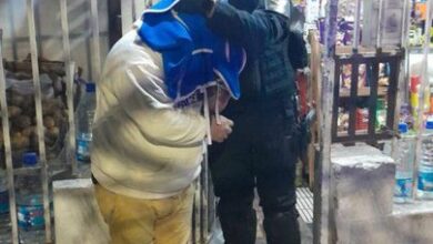 Photo of Vendían droga en un almacén: dos detenidos en barrio Alberdi