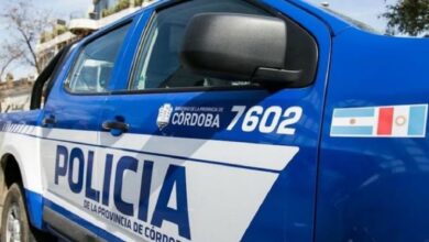 Photo of Rutas trágicas en Córdoba: chocó en su moto contra una camioneta y falleció