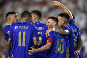 Photo of Llegó el día: Argentina inaugura la Copa América con la ilusión de defender el título