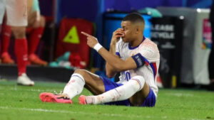 Photo of Francia no pone plazos para el regreso de Kylian Mbappé en la Eurocopa tras su fractura