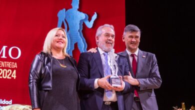 Photo of Córdoba: el intendente Passerini entregó los Premios Jerónimo 2024