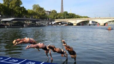 Photo of Algo huele mal en París: la mala calidad del Sena obliga a suspender competencias