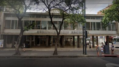 Photo of Abrazo a Radio Nacional Córdoba en defensa de la programación