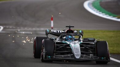 Photo of Mercedes dio el golpe en Silverstone: Russell y Hamilton lideraron la clasificación