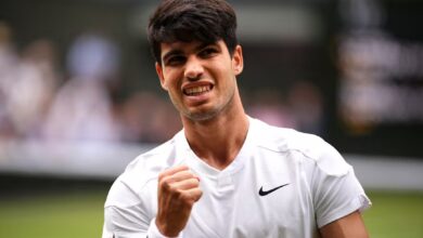 Photo of Alcaraz vapuleó a Djokovic y se consagró campeón en Wimbledon