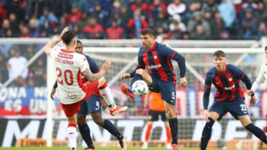 Photo of San Lorenzo y Huracán empataron bajo la lluvia en el clásico porteño