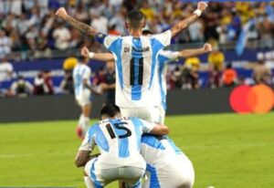 Photo of La Scaloneta lo hizo otra vez: ¡Argentina bicampeón de América!