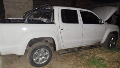 Photo of Robó una camioneta en barrio San Vicente: la Policía lo detuvo y secuestró dos vehículos