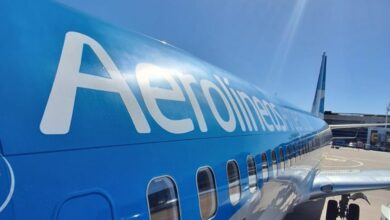 Photo of Aerolíneas Argentinas reprograma vuelos por protestas de pilotos y tripulantes