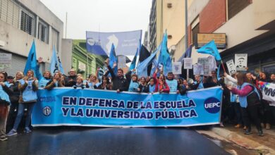 Photo of Paro docente, día 2: UEPC y SADOP se movilizaron en el centro de Córdoba