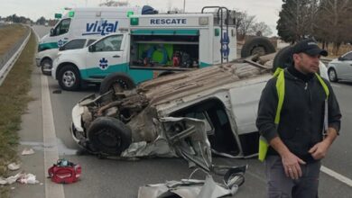 Photo of Choque y vuelco en la autopista Córdoba-Carlos Paz