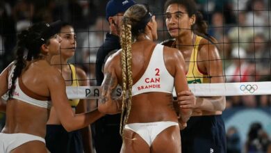 Photo of La insólita pelea en la final de beach volley femenino que solucionó John Lennon