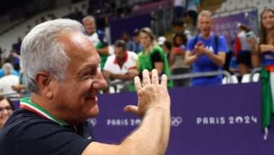 Photo of Otro argentino de oro: Julio Velasco, campeón con Italia en vóley femenino