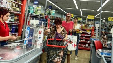 Photo of Una familia necesitó más de 900 mil pesos en julio para no ser pobre