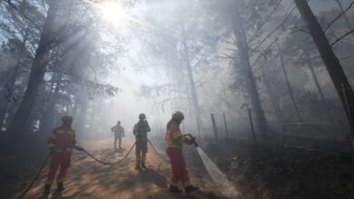 Photo of El Durazno: bomberos trabajarán toda la noche para contener el incendio