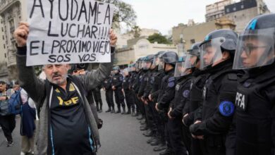 Photo of El costo político del veto a la movilidad jubilatoria, según las últimas encuestas