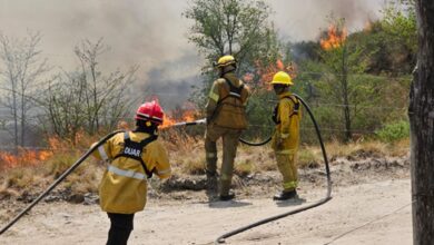 Photo of Bomberos contienen incendios forestales en Punilla y Traslasierra