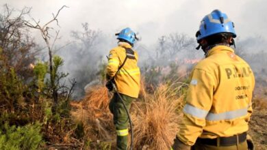 Photo of Tercer día de incendios en Punilla: bomberos, helicópteros y aviones contra el fuego