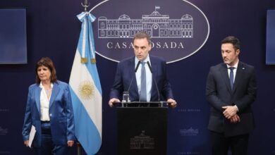 Photo of Las Fuerzas Armadas interceptaron un avión con casi media tonelada de cocaína