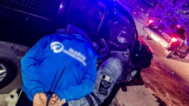 Photo of Río Cuarto: tres personas detenidas y secuestro de estupefacientes en barrio Alberdi