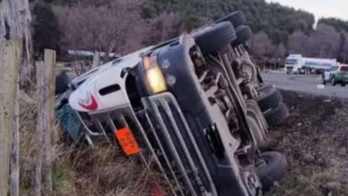 Photo of Murió un camionero argentino al volcar en una ruta de Chile