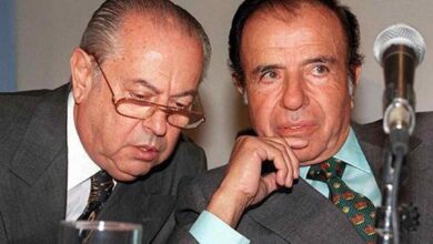 Photo of Los indultos del Menem: a Corach lo retaron en su casa