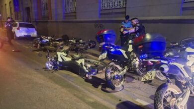 Photo of Córdoba: estaba alcoholizado, chocó cuatro motocicletas policiales e hirió a dos efectivos