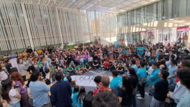 Photo of Estudiantes toman la Facultad de Derecho de la UNC