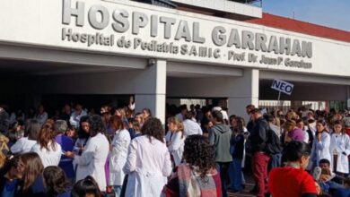 Photo of Despiden a las autoridades del Hospital Garrahan por otorgar un bono de $500 mil