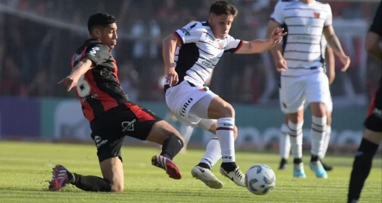 Photo of Colón derrotó a Defensores de Belgrano y mantiene la ilusión