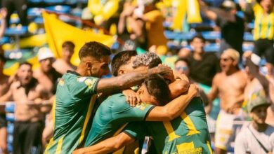 Photo of Aldosivi venció a San Martín de Tucumán y luego de 2 años vuelve a la Liga Profesional