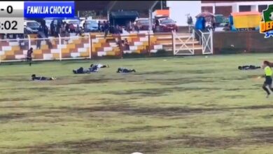 Photo of Conmoción en Perú: un rayo mató a un jugador e hirió a otros en pleno partido