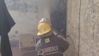 Photo of Incendio en Córdoba: un madre y sus hijos fueron rescatados