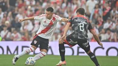 Photo of River goleó a Barracas Central y se mantiene en la pelea por el título